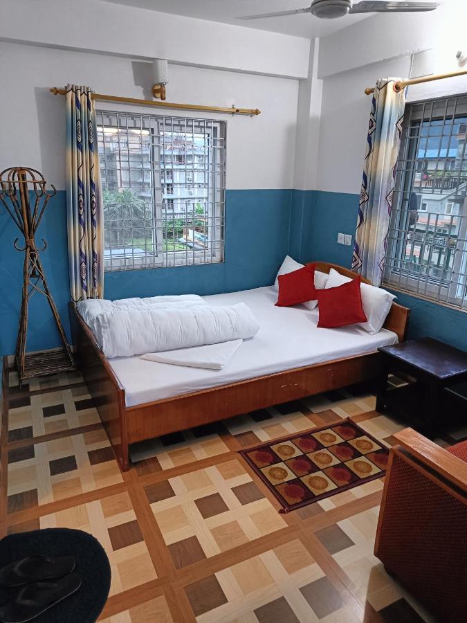 R&R Guest House Pokhara Exterior photo