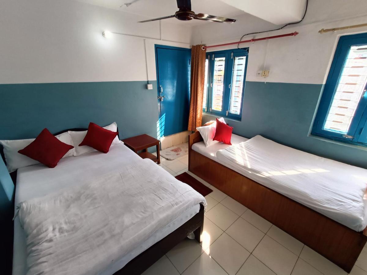 R&R Guest House Pokhara Room photo
