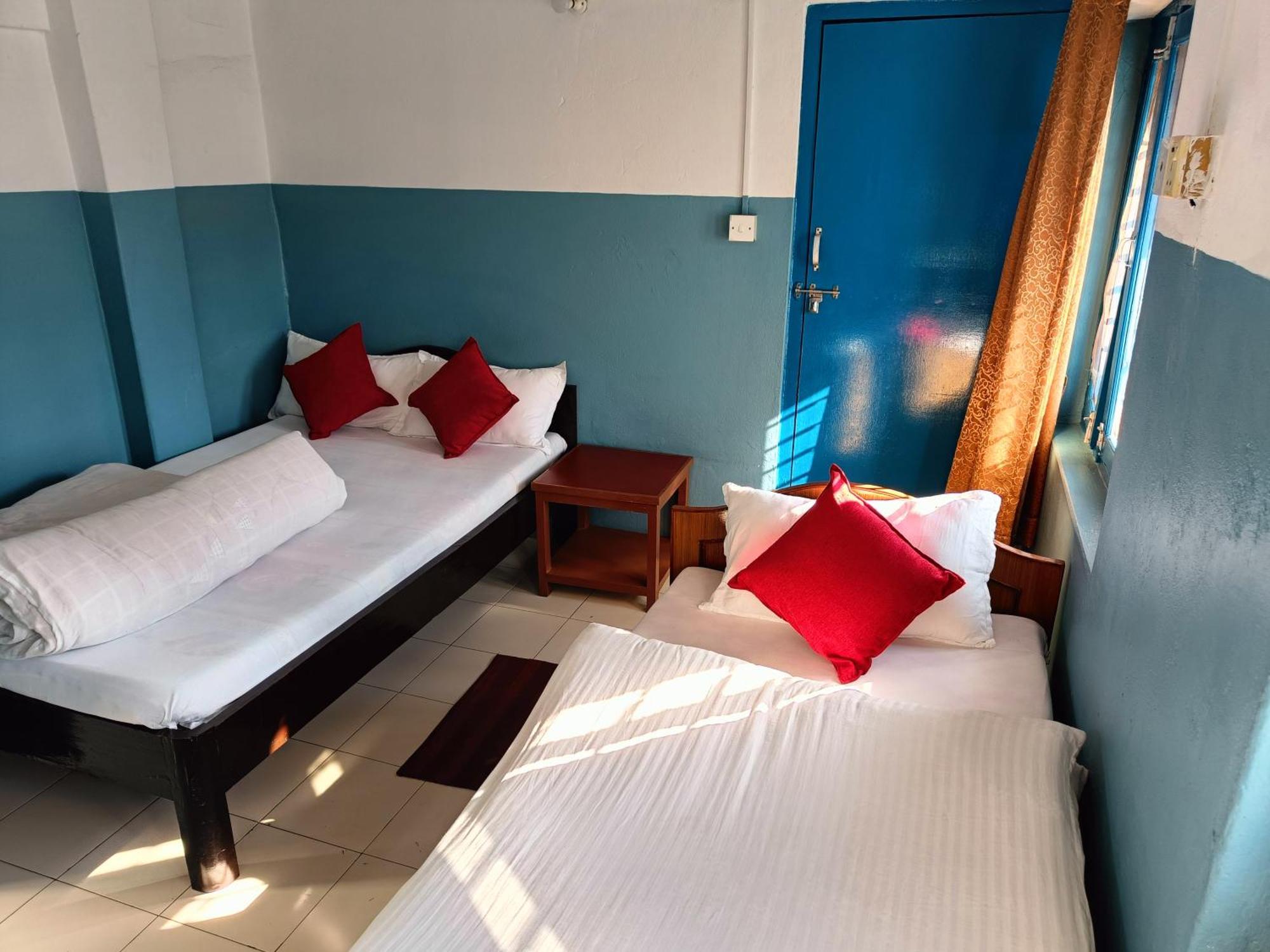 R&R Guest House Pokhara Room photo